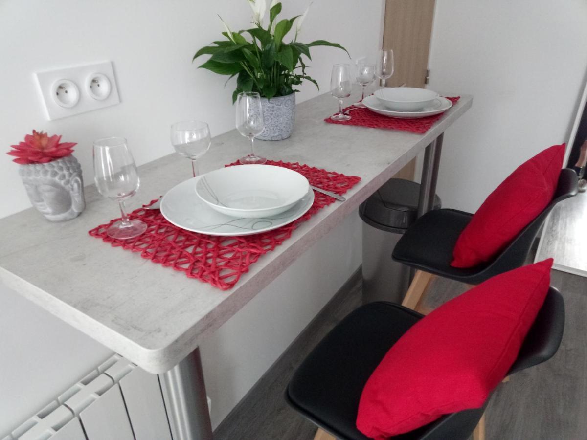 Charmant Appartement Proche Du Centre Ville Кан Екстериор снимка